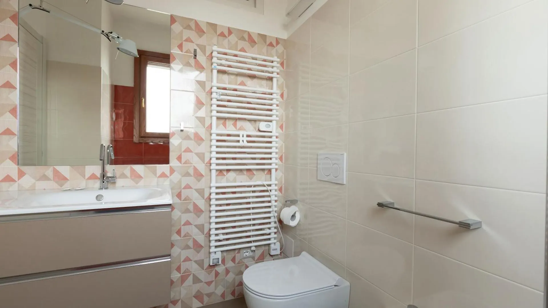 Lo Spole Apartment By Barbarhouse Milan