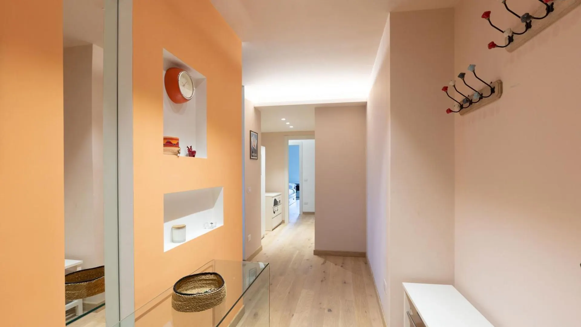 Lo Spole Apartment By Barbarhouse Milan