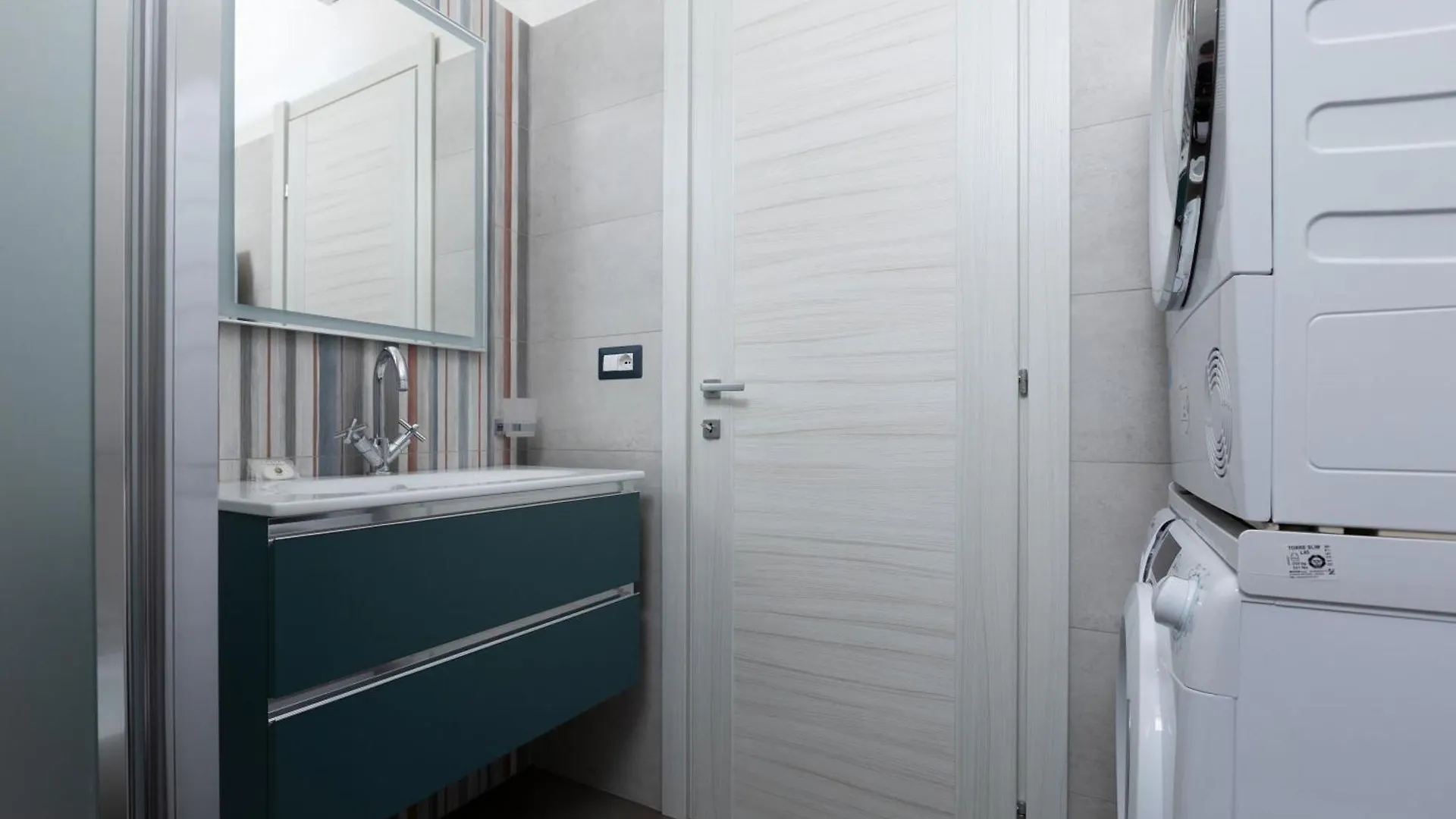 Lo Spole Apartment By Barbarhouse Milan Italy